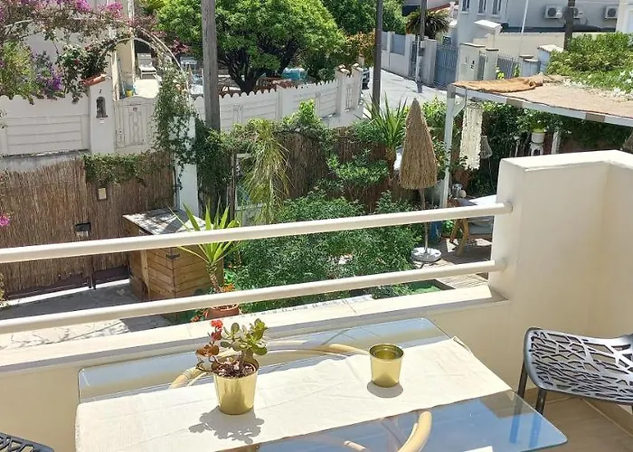 Dana Paradise House * Nice